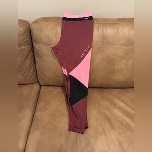Nike athletic leggings- like new